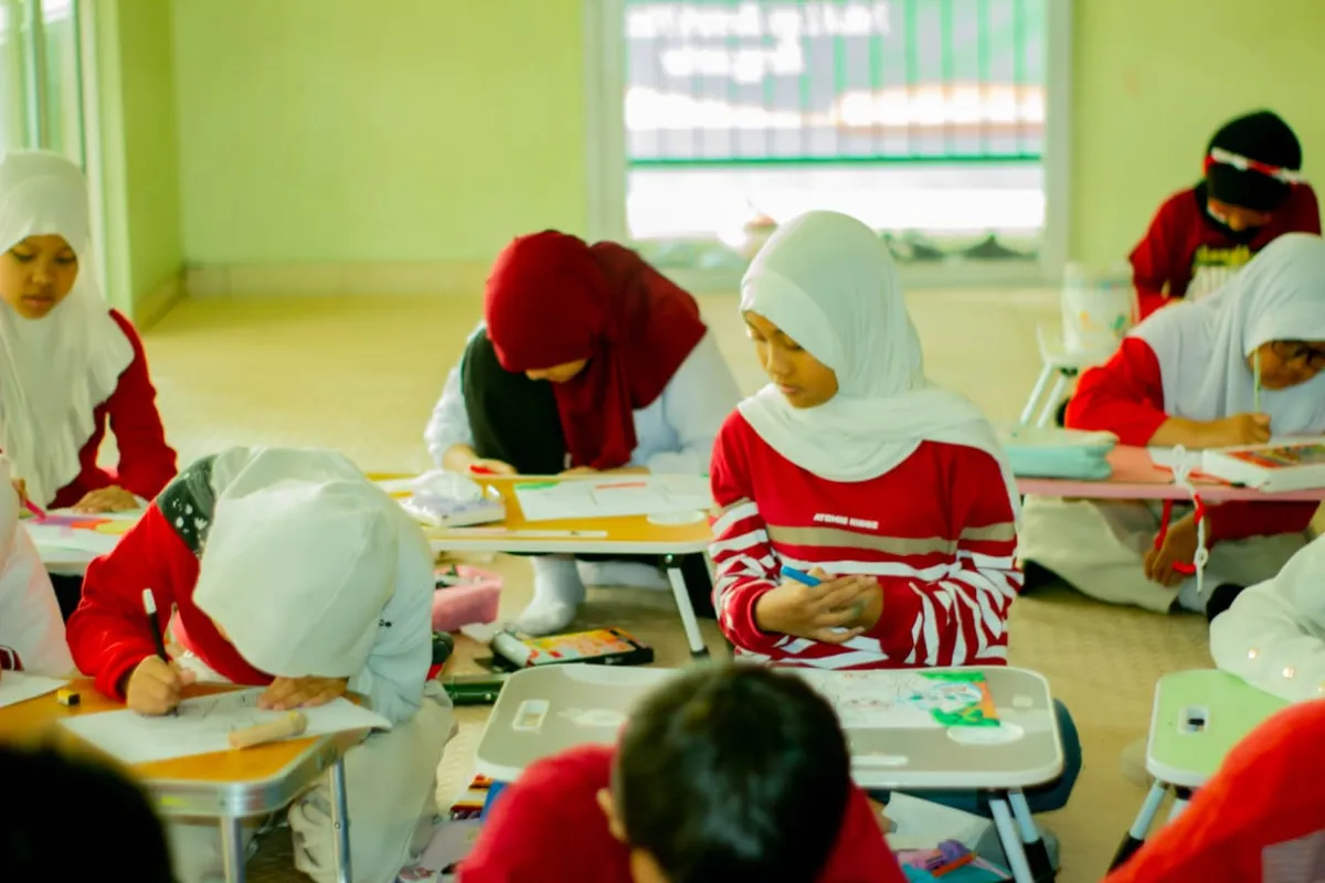 Semarak HUT ke-81 Kemerdekaan RI di SD Islam Raudhah BSD foto 6